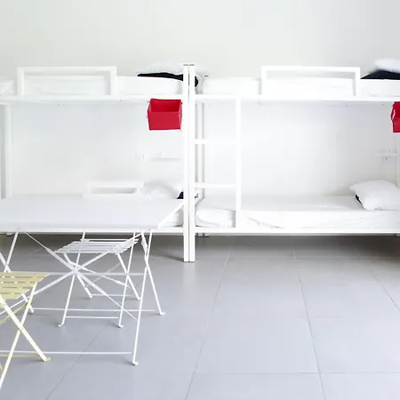 Meet Gardalake Peschiera del Garda