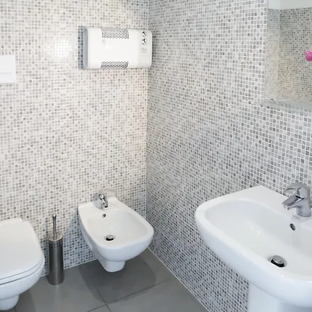 Meet Gardalake Peschiera del Garda