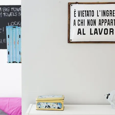 Meet Gardalake Hostel Peschiera del Garda