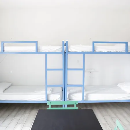 Meet Gardalake Пескьера-дель-Гарда