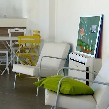 Meet Gardalake Хостел