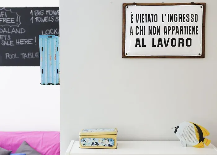 Meet Gardalake Hostel Peschiera del Garda